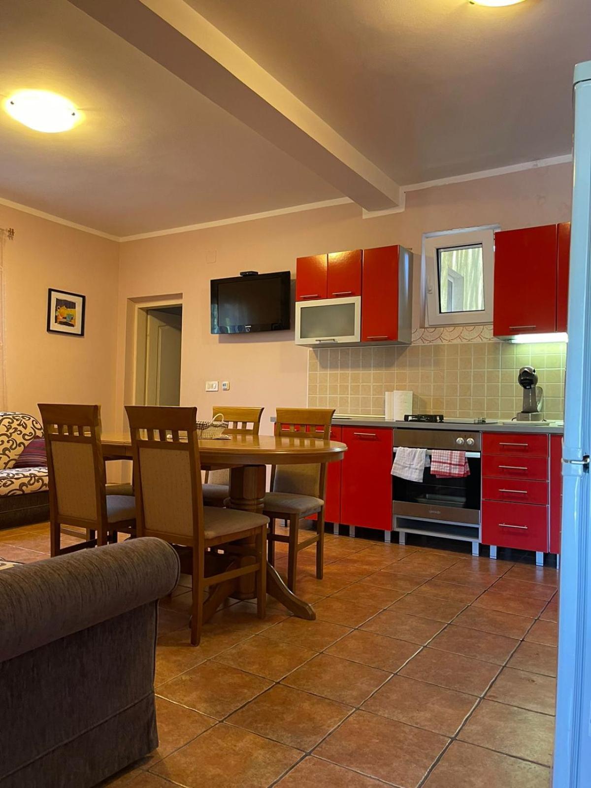 Apartments Villa-G Lustica Tivat Eksteriør bilde