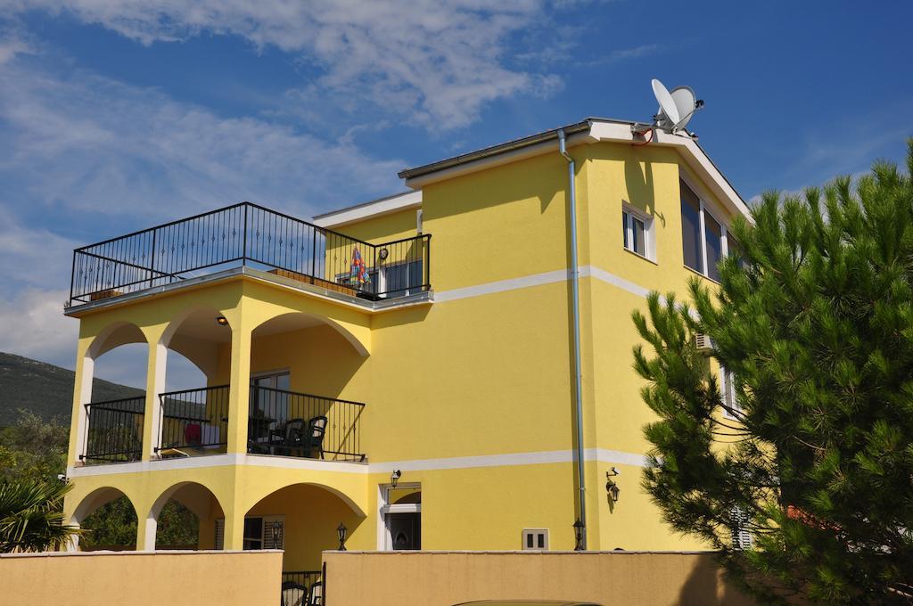 Apartments Villa-G Lustica Tivat Eksteriør bilde